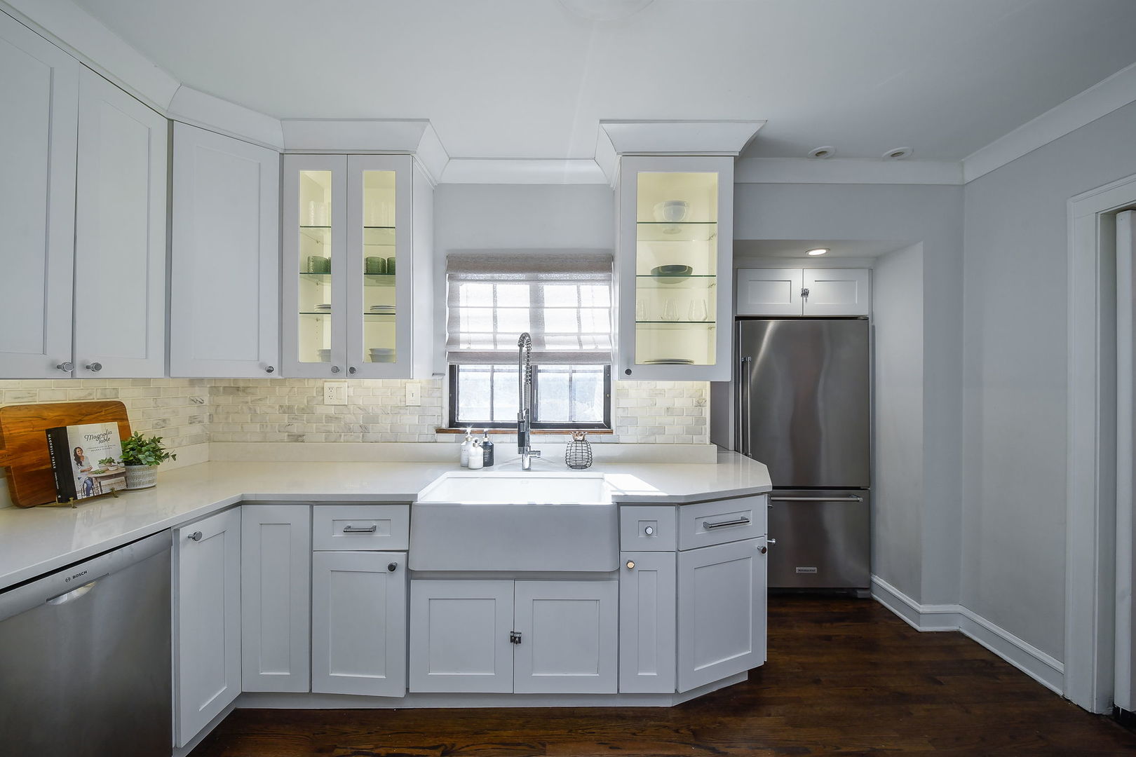 459 Hill Avenue, Glen Ellyn, IL 60137