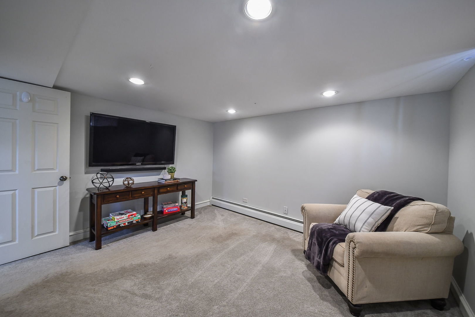 459 Hill Avenue, Glen Ellyn, IL 60137