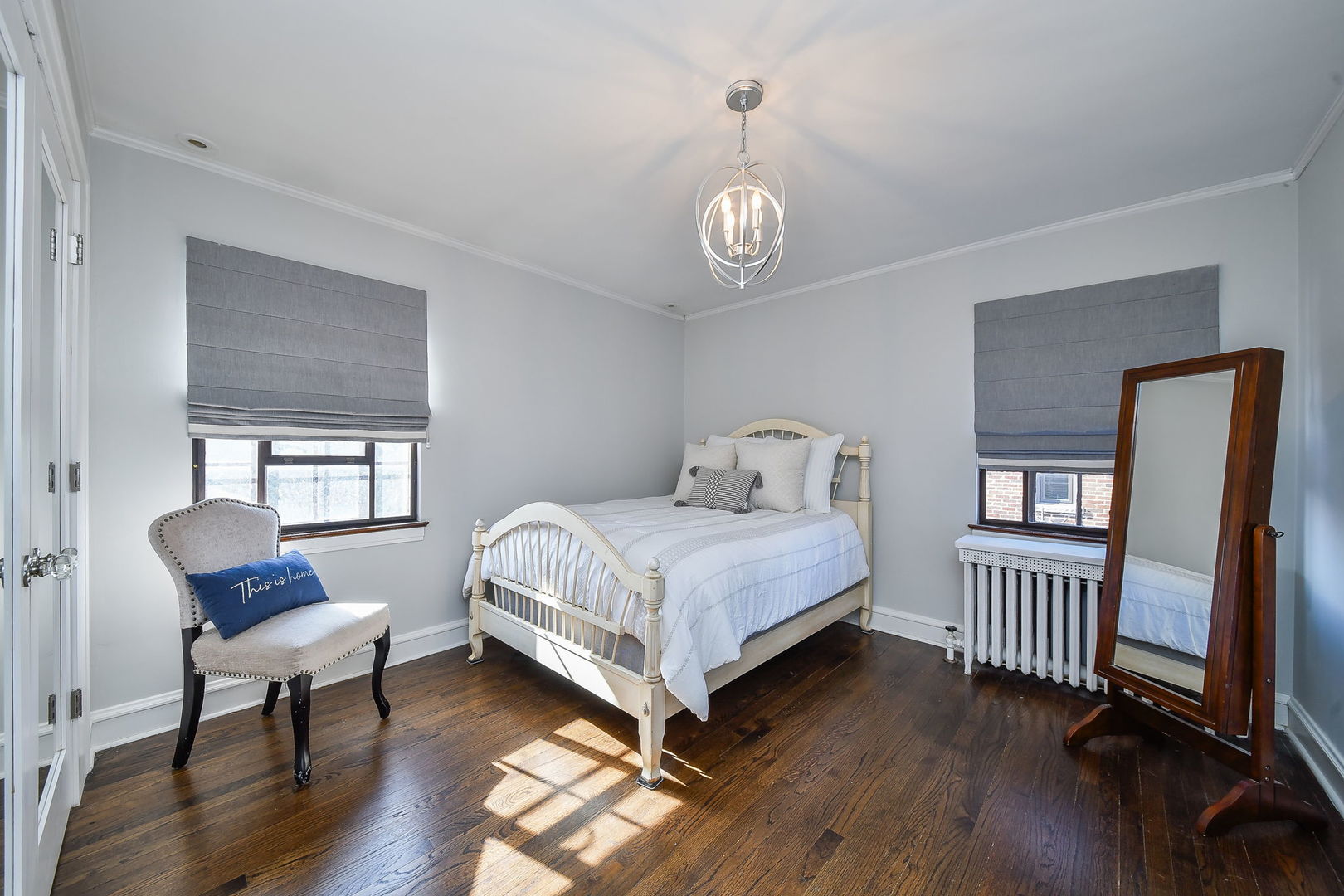 459 Hill Avenue, Glen Ellyn, IL 60137