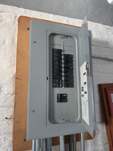 9441 S Prairie Avenue, Chicago, IL 60619