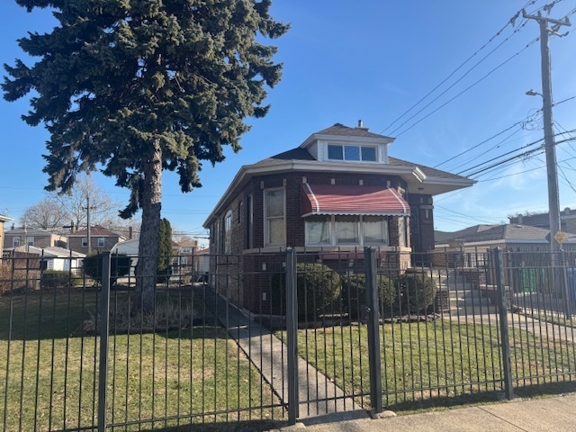 9441 S Prairie Avenue, Chicago, IL 60619