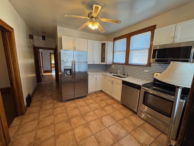 9441 S Prairie Avenue, Chicago, IL 60619