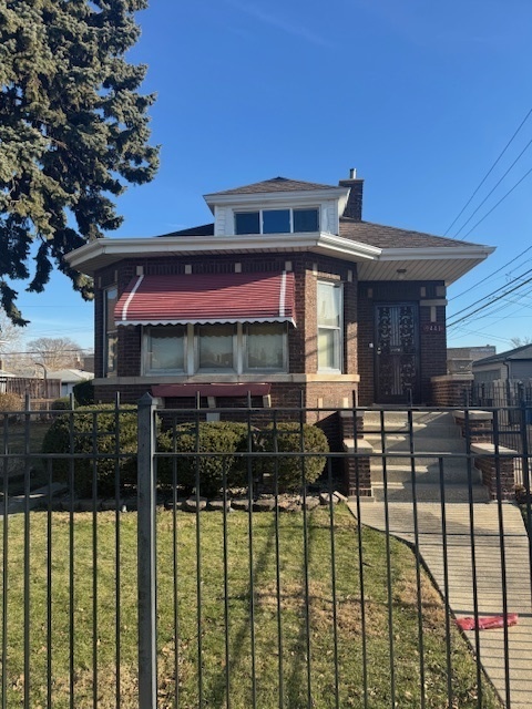 9441 S Prairie Avenue, Chicago, IL 60619