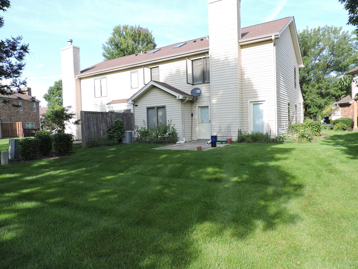 245 CARLISLE Avenue, Westmont, IL 60559