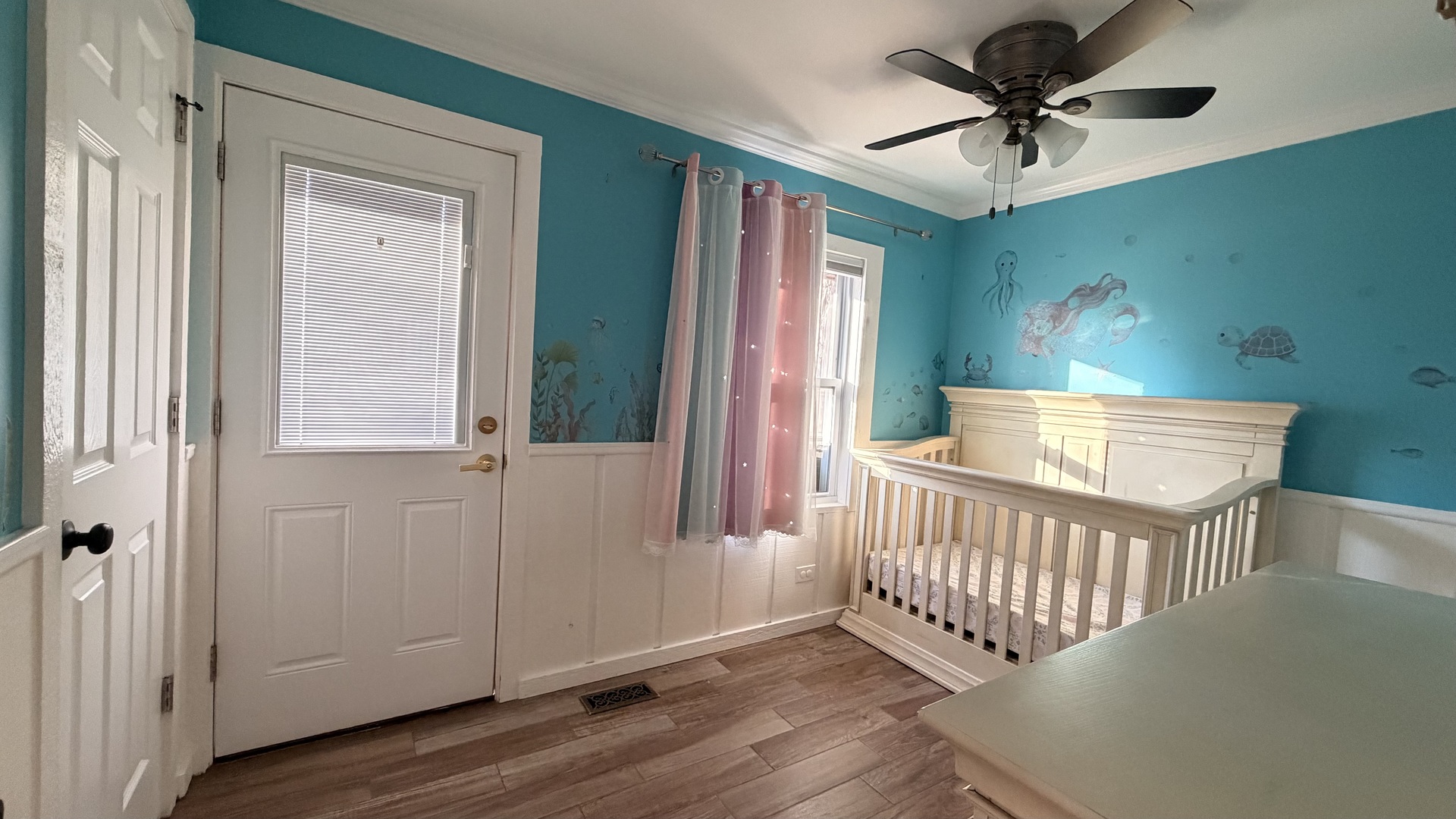 28048 N Hickory Lane, Wauconda, IL 60084