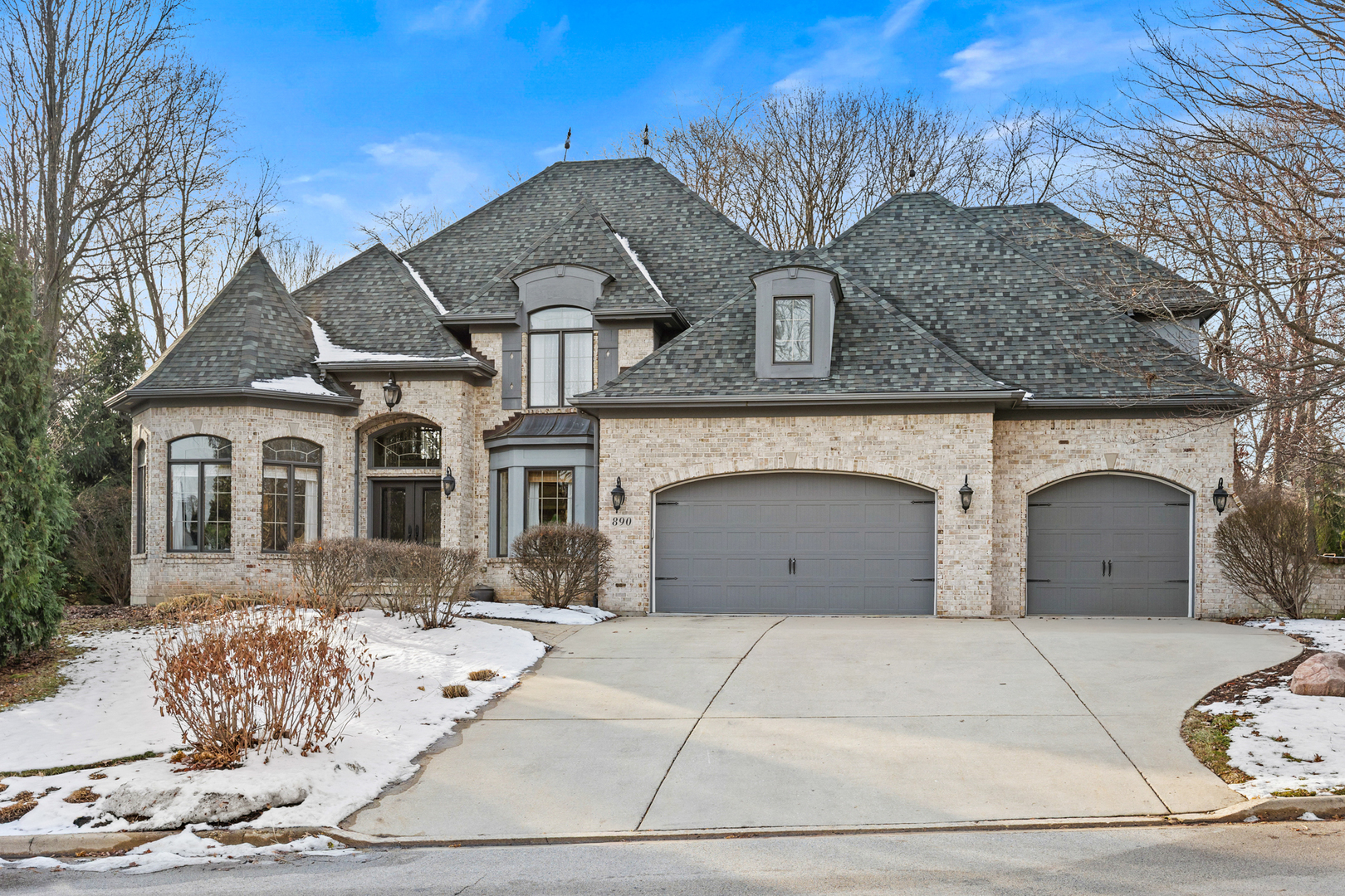 890 Reserve Court, South Elgin, IL 60177