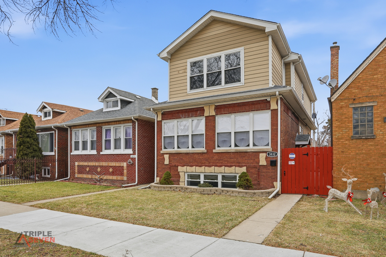 3832 W 64th Place, Chicago, IL 60629