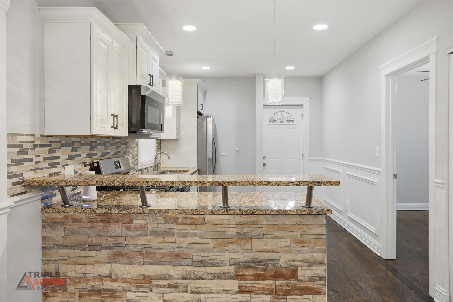 3832 W 64th Place, Chicago, IL 60629