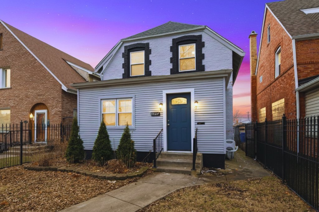 8824 S Wabash Avenue, Chicago, IL 60619