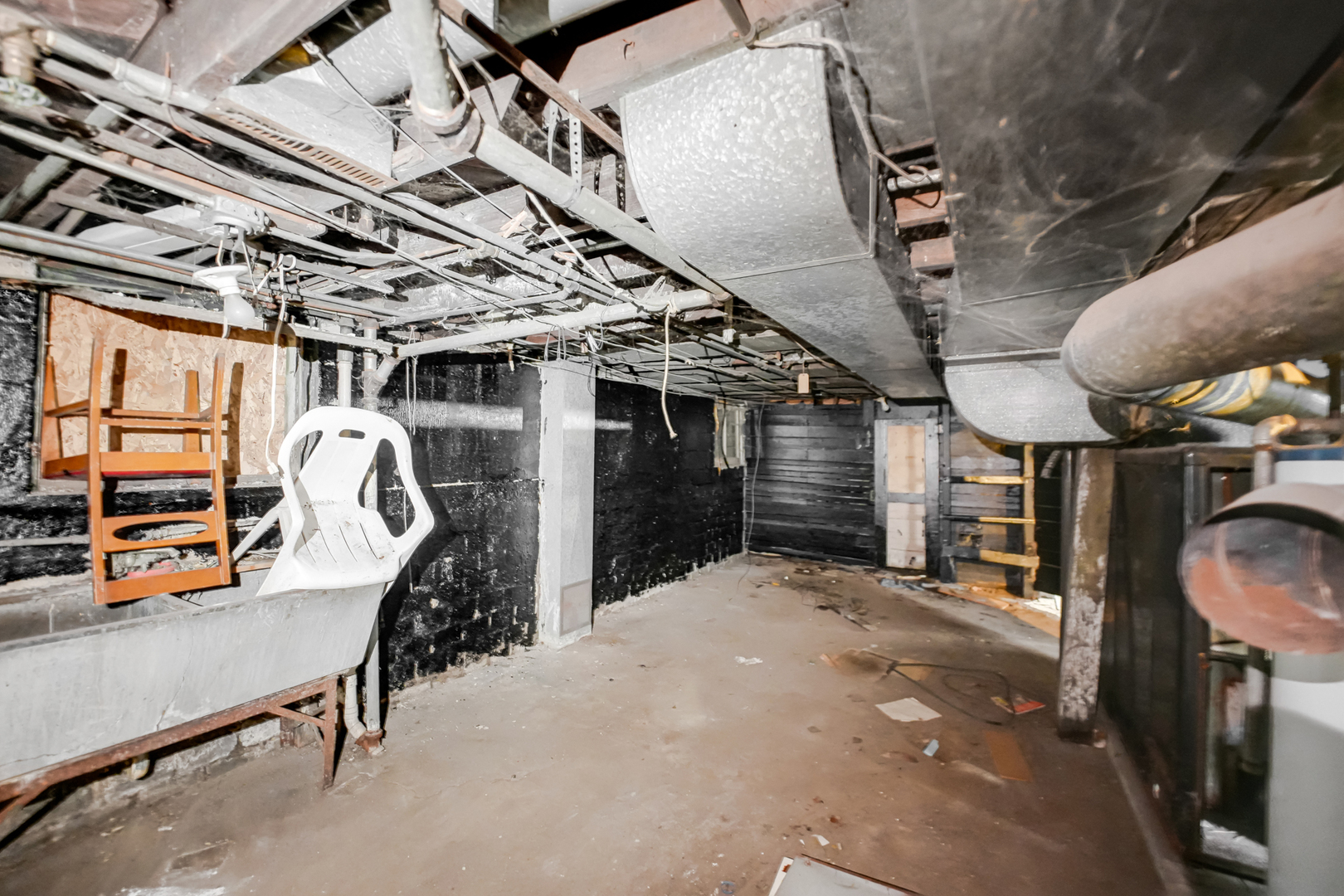 611 Hirsch Avenue, Calumet City, IL 60409