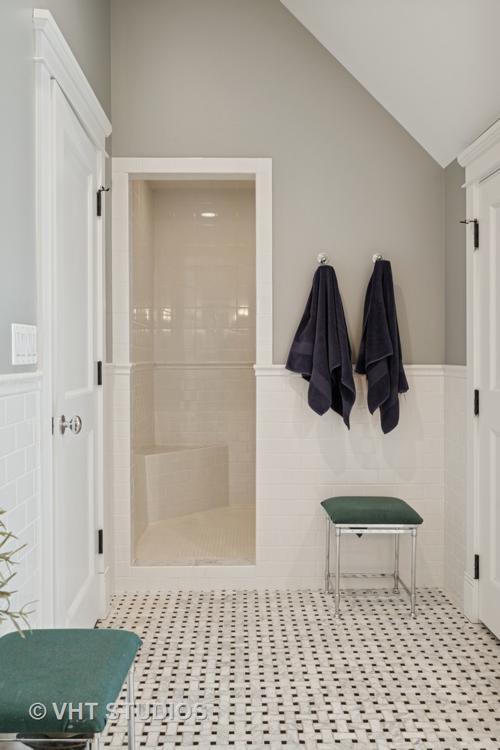 1605 N Chicago Avenue, Arlington Heights, IL 60004