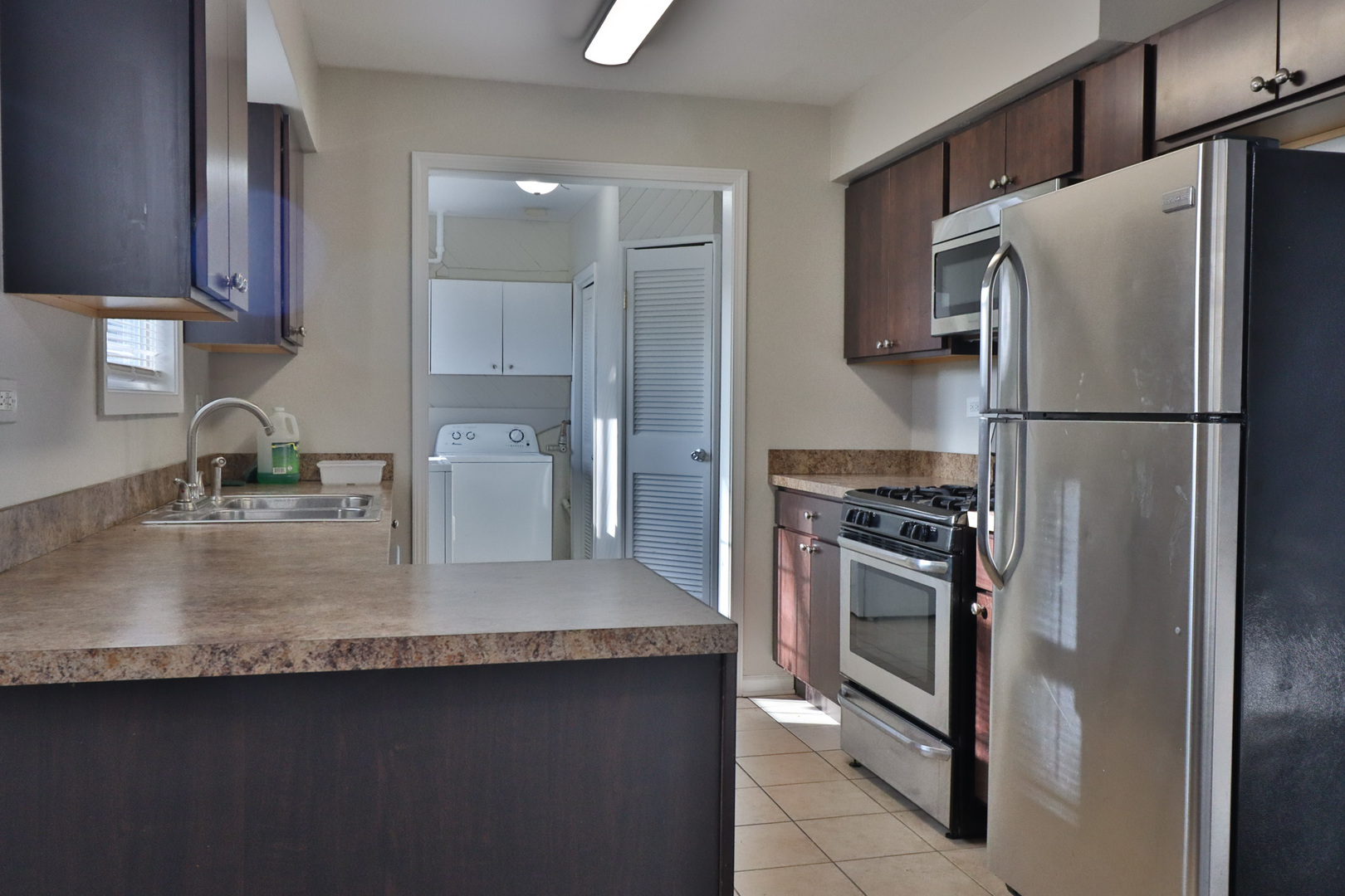 111 E 13th Street, Lombard, IL 60148