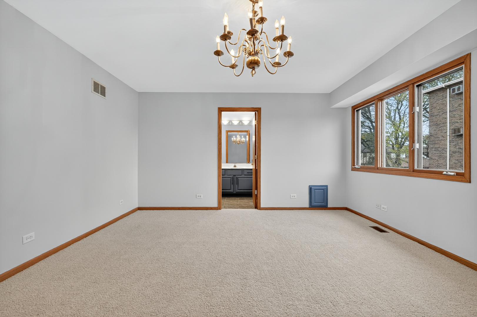 7912 W 105th Street, Palos Hills, IL 60465