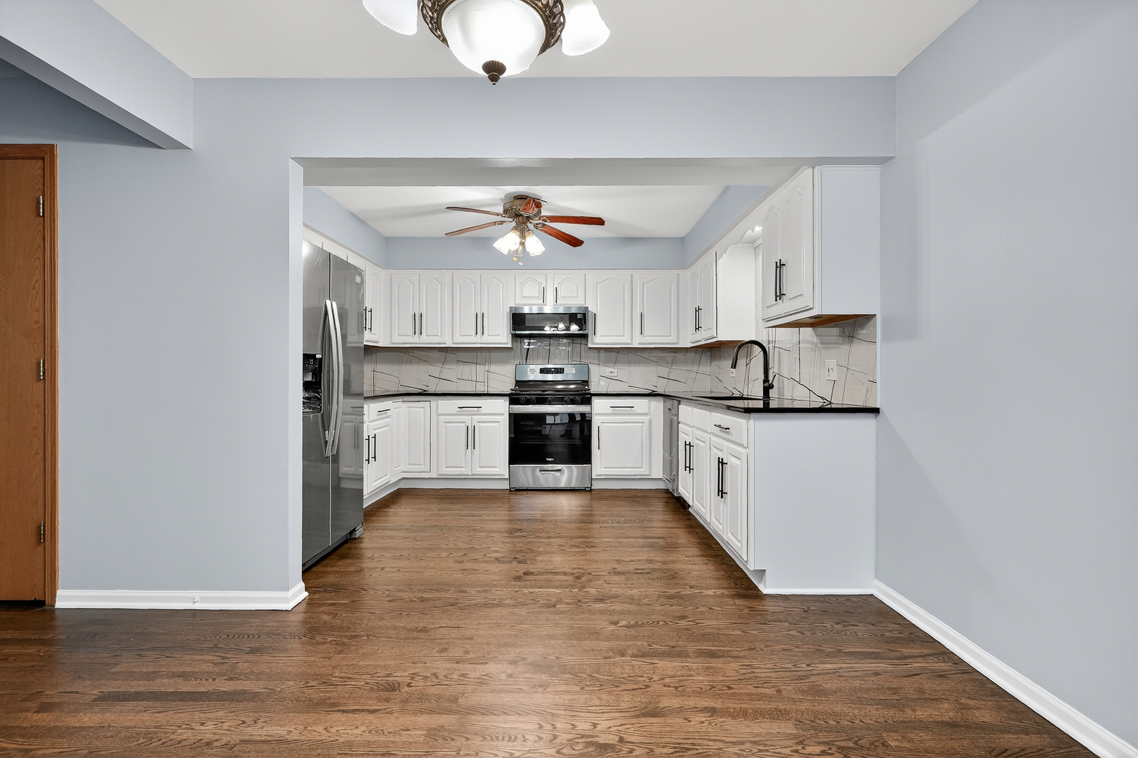 7912 W 105th Street, Palos Hills, IL 60465