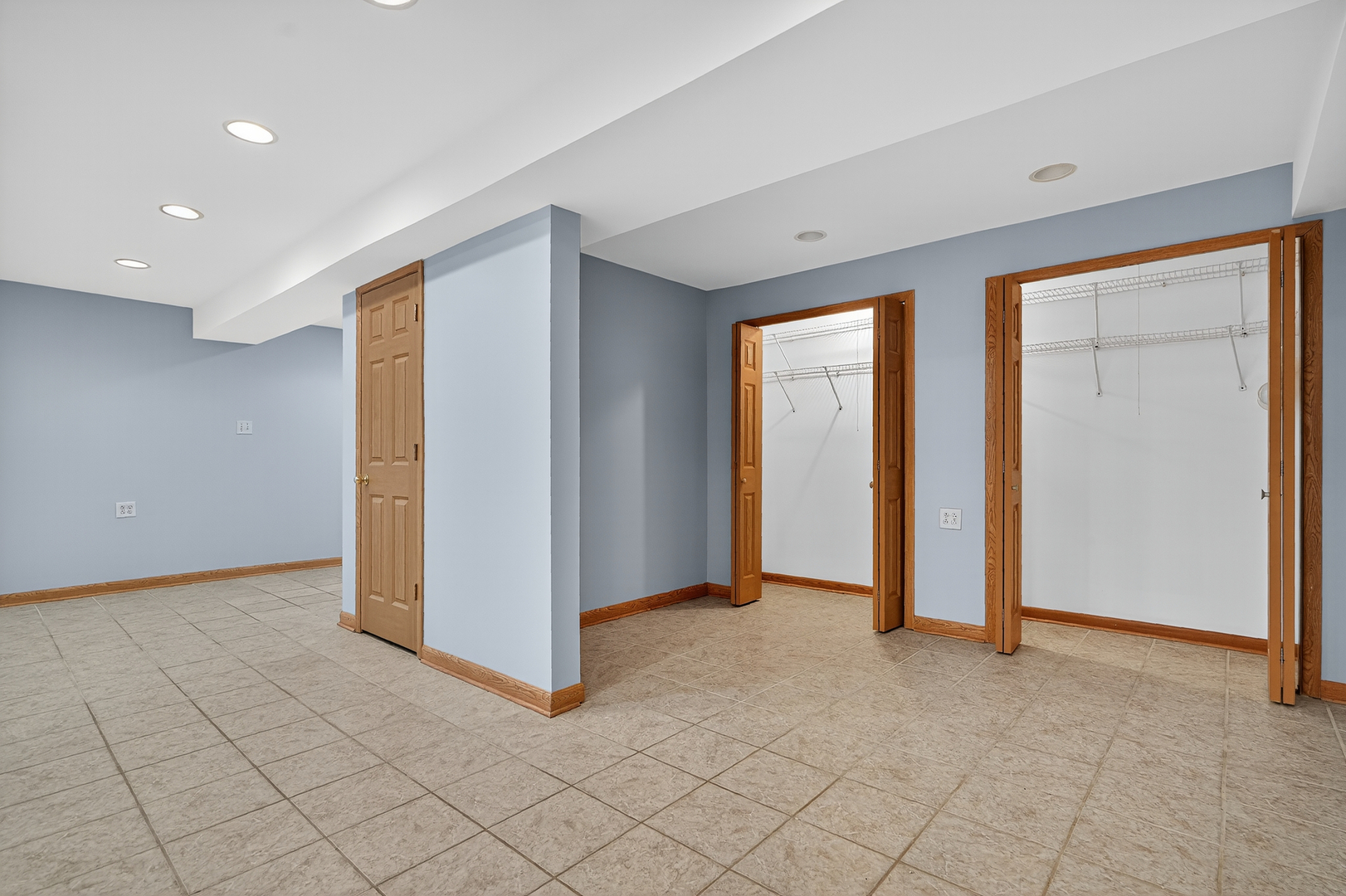 7912 W 105th Street, Palos Hills, IL 60465