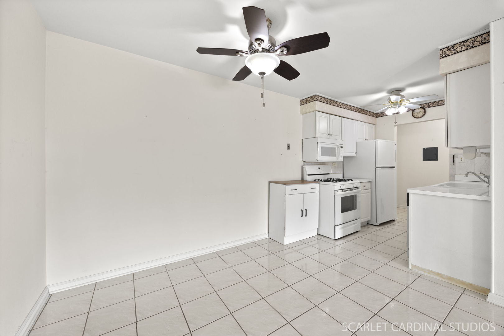 1198 Royal Glen Drive #314, Glen Ellyn, IL 60137