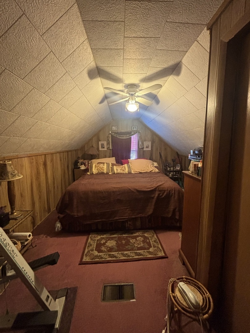 12509 S Throop Street, Calumet Park, IL 60827