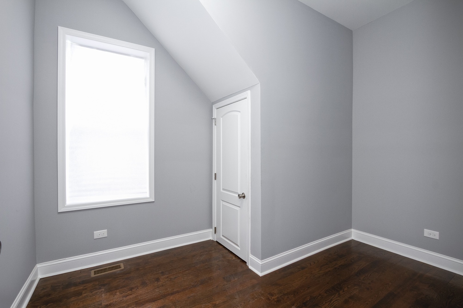 7322 S Langley Avenue #2, Chicago, IL 60619