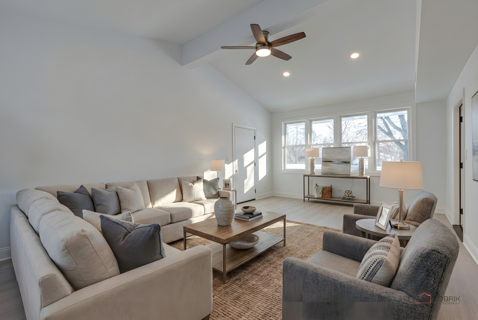 2233 Heathercliff Drive, Green Oaks, IL 60048