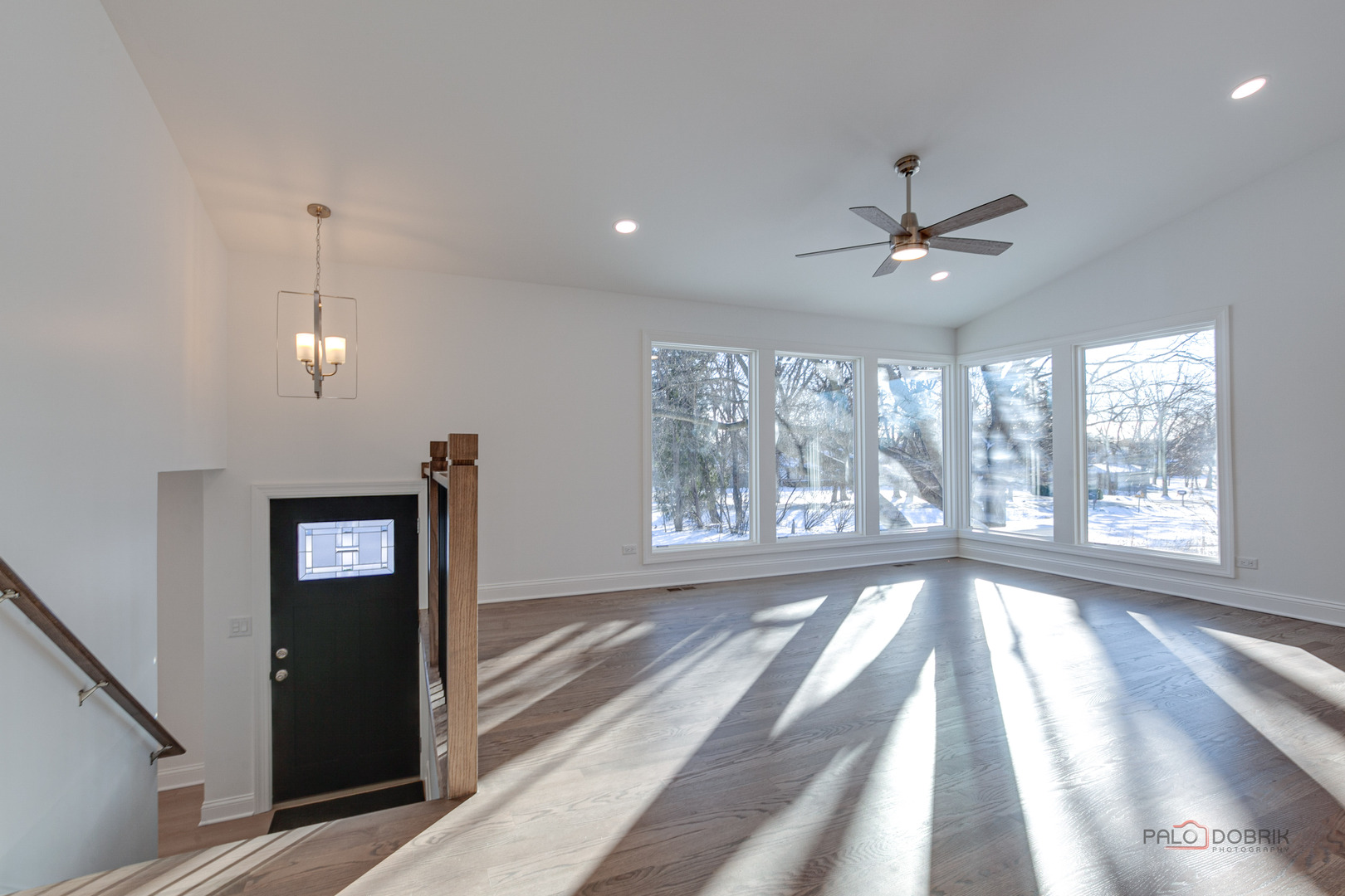 2233 Heathercliff Drive, Green Oaks, IL 60048