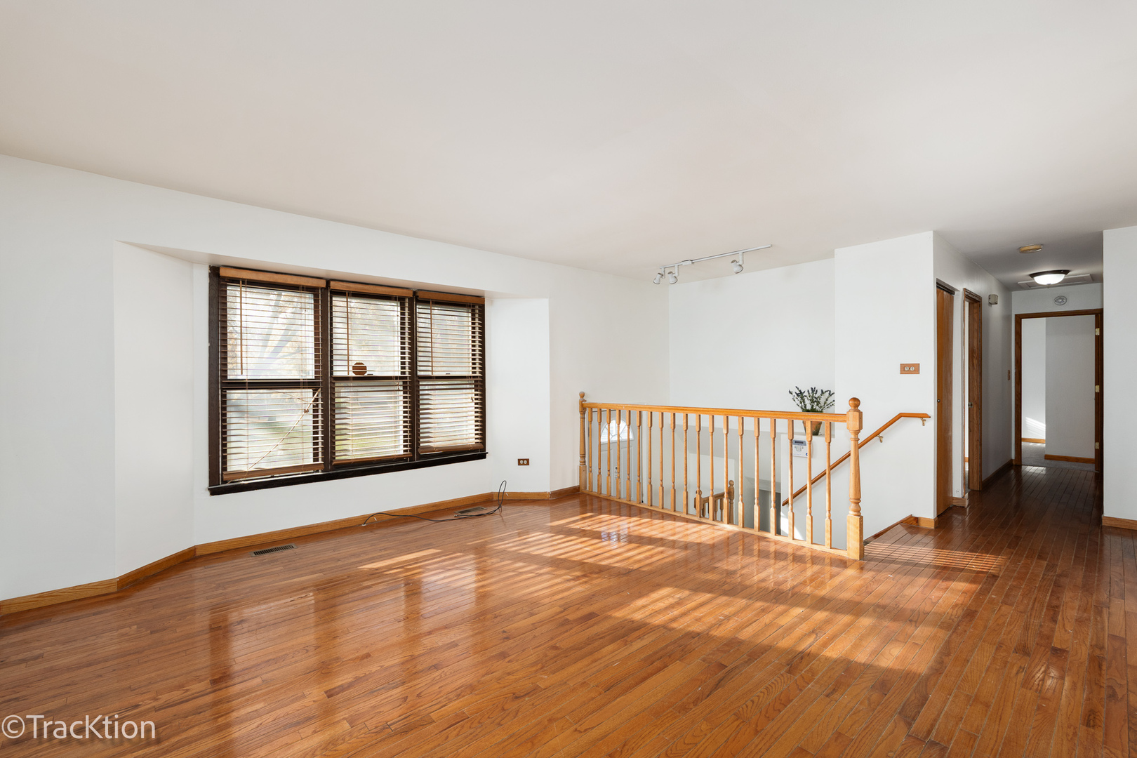 672 Londonberry Lane, Bolingbrook, IL 60440