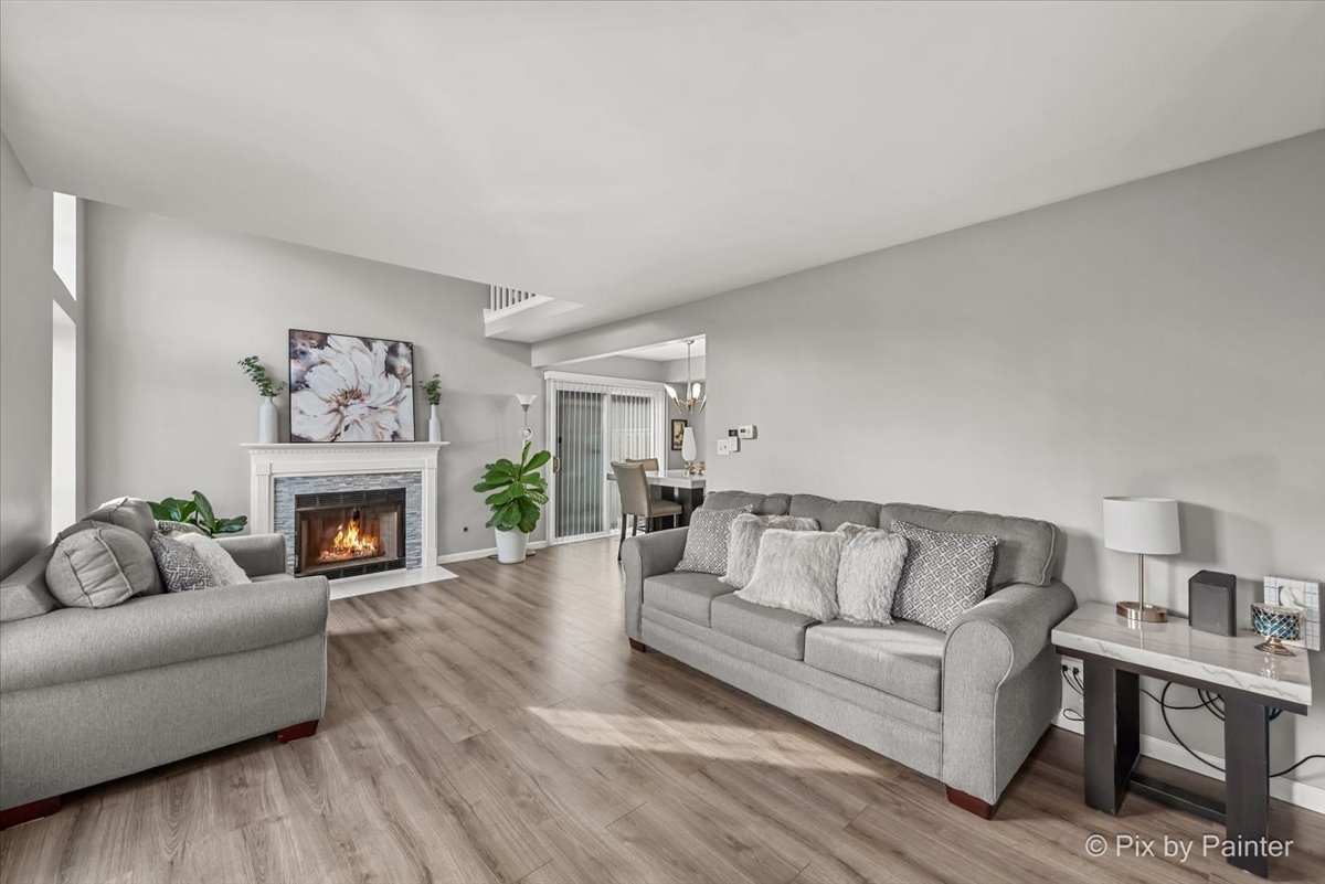 3S110 Timber Drive, Warrenville, IL 60555