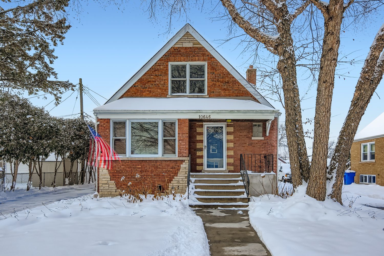 10646 S Saint Louis Avenue, Chicago, IL 60655