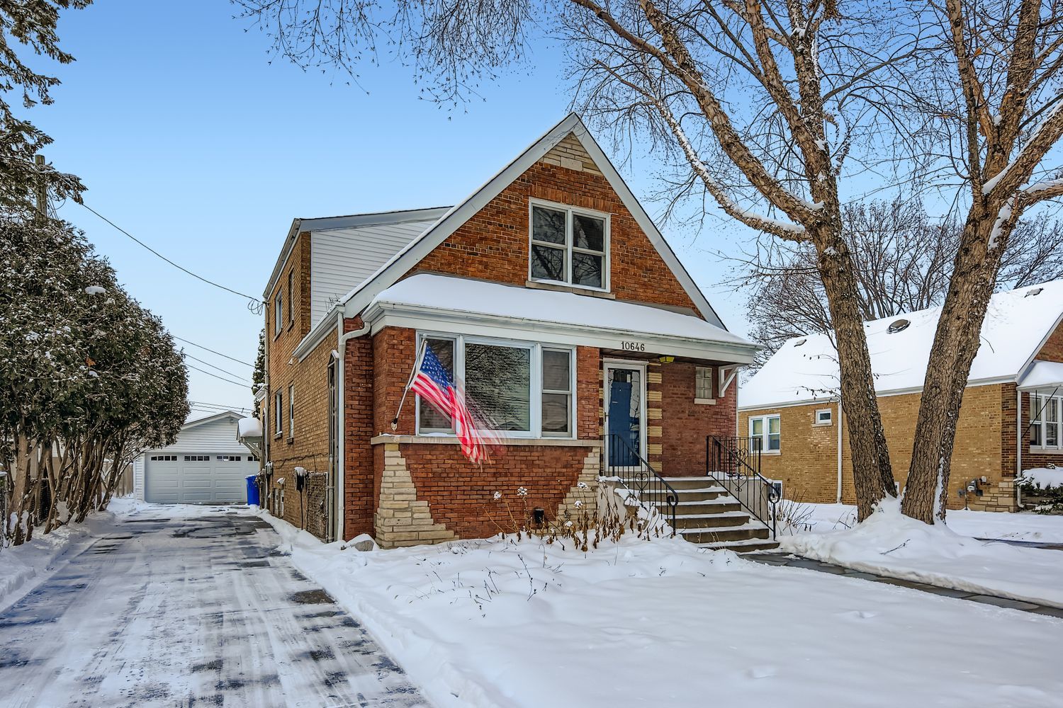 10646 S Saint Louis Avenue, Chicago, IL 60655