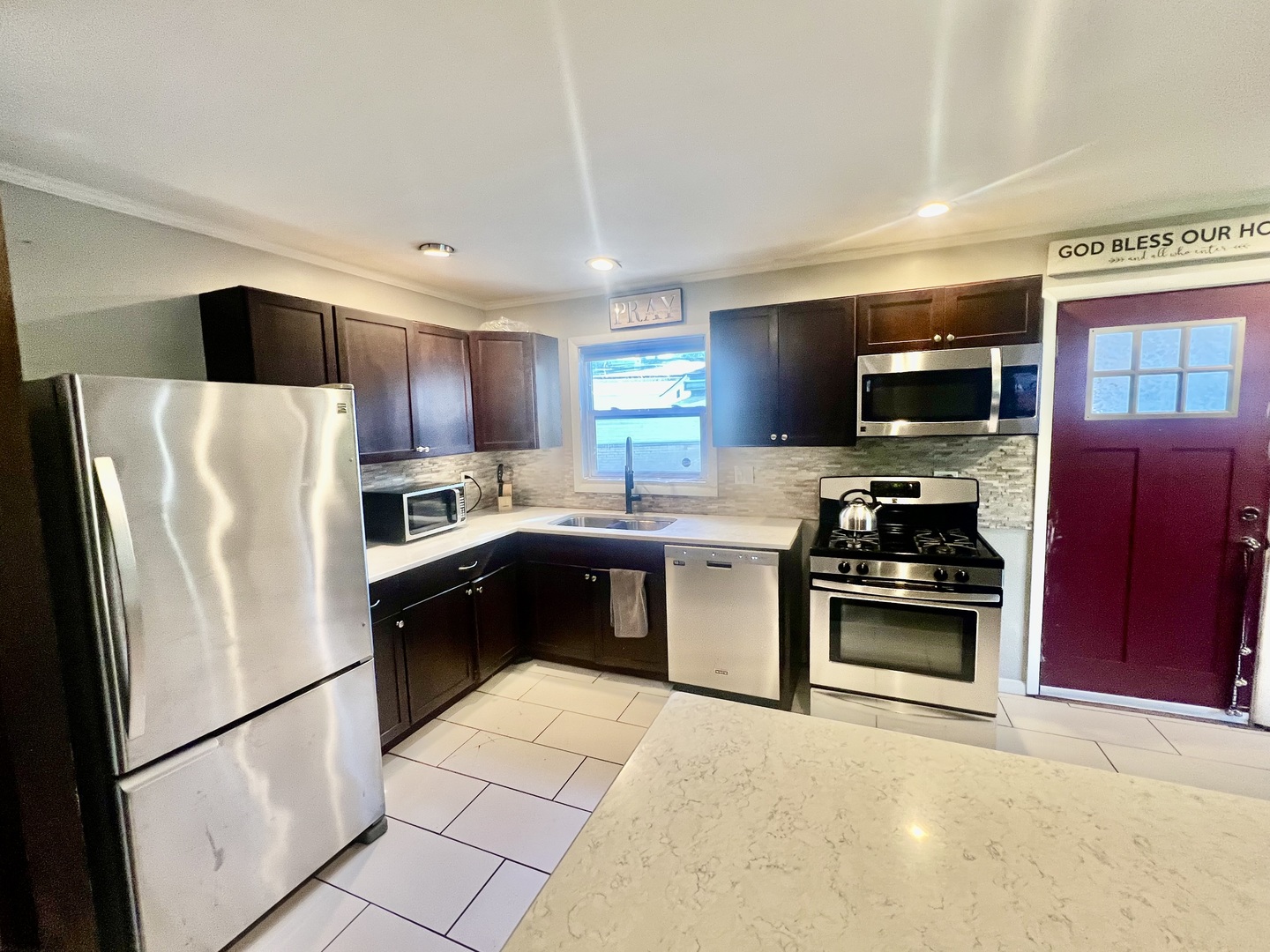 17308 Forestway Drive, East Hazel Crest, IL 60429