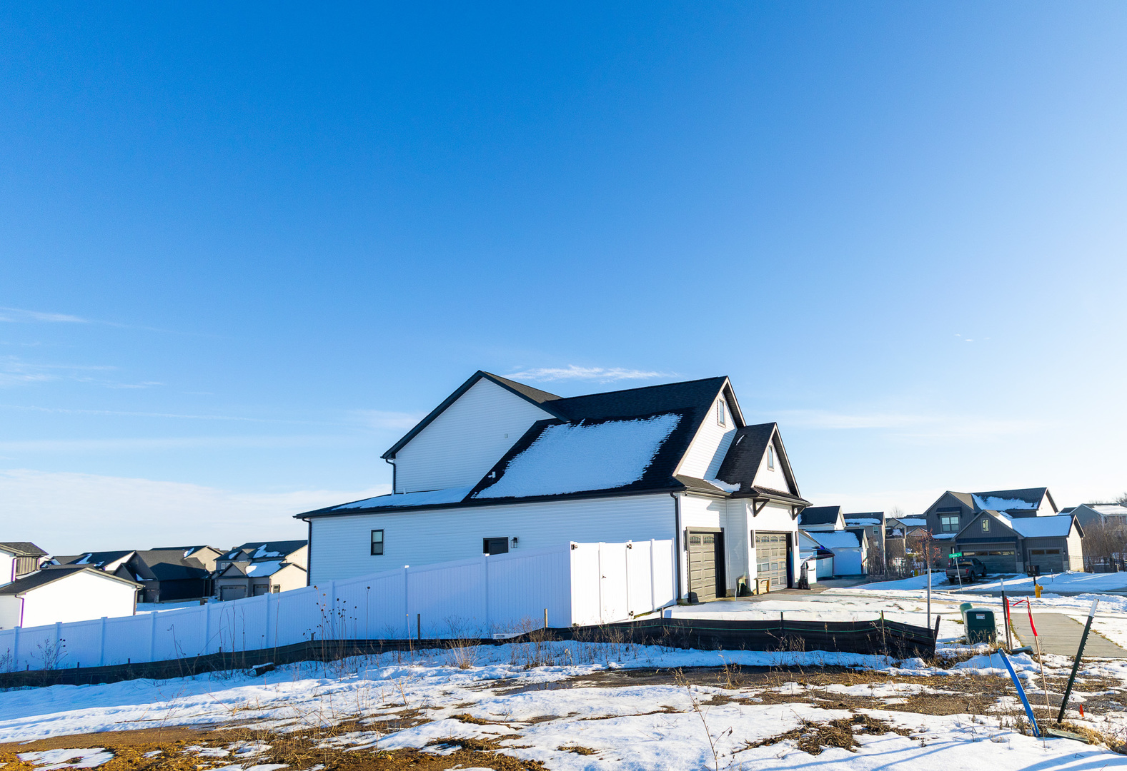 1112 Bell Grove Lane, Bloomington, IL 61705