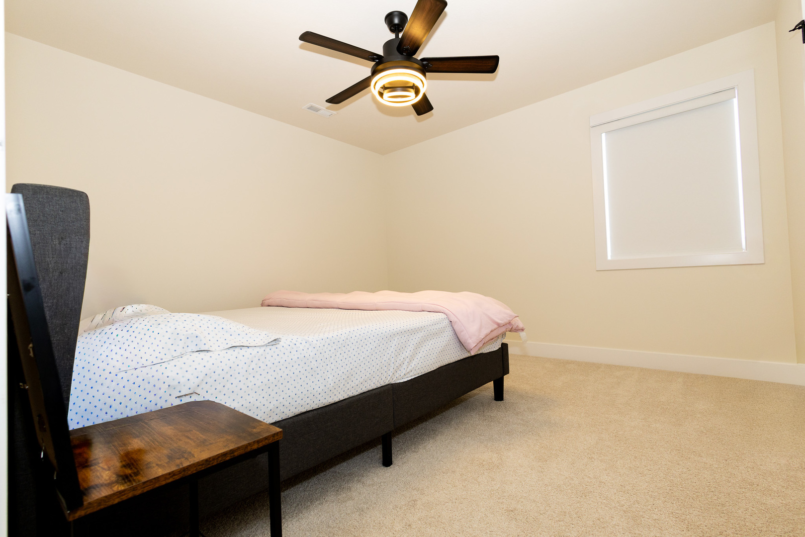 1112 Bell Grove Lane, Bloomington, IL 61705