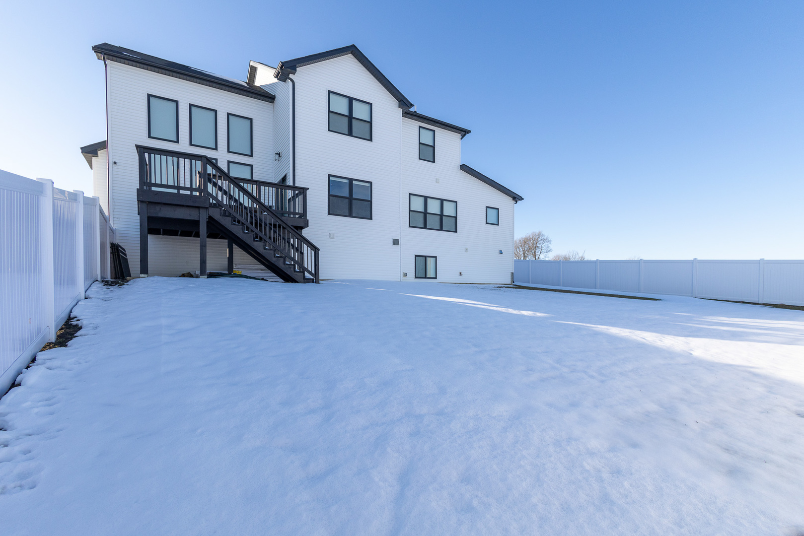 1112 Bell Grove Lane, Bloomington, IL 61705