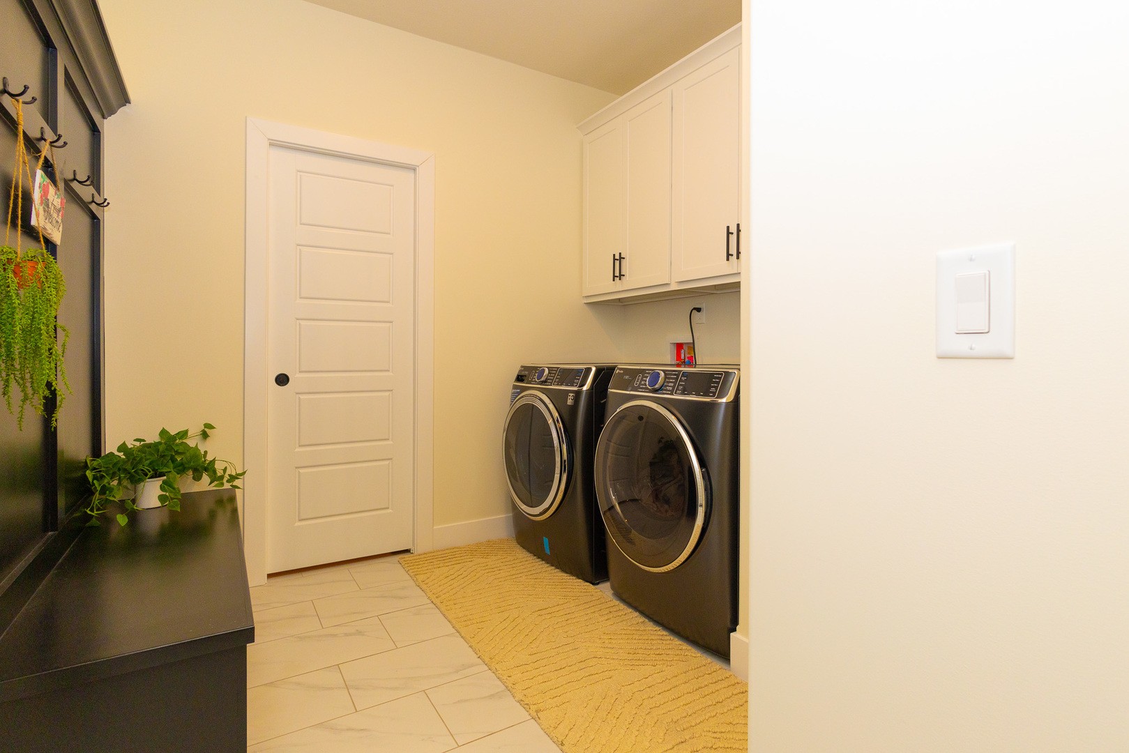 1112 Bell Grove Lane, Bloomington, IL 61705