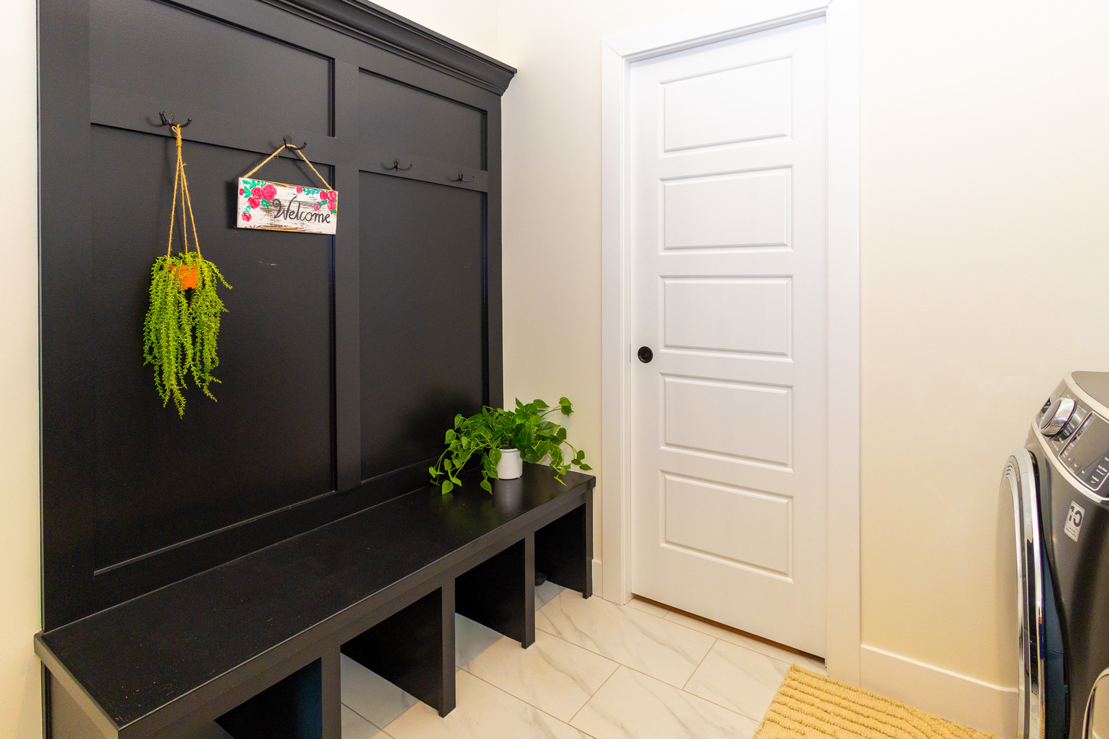 1112 Bell Grove Lane, Bloomington, IL 61705