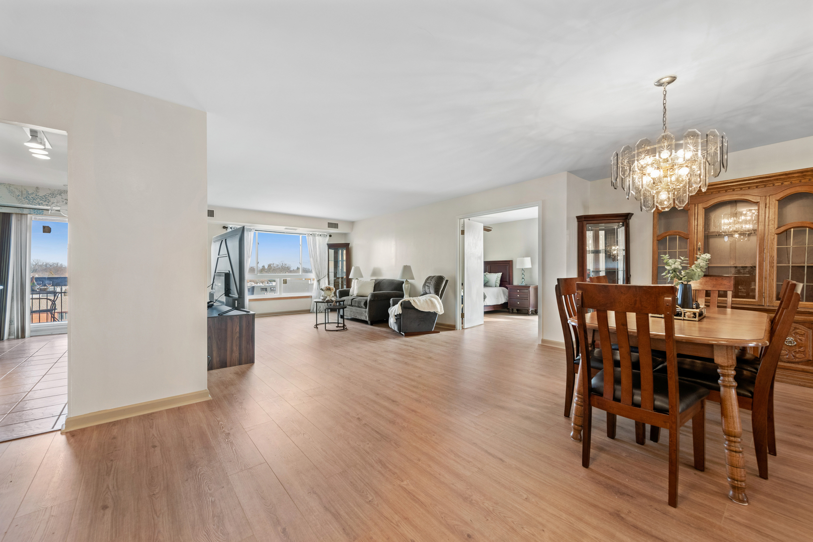 3700 Capri Court #510, Glenview, IL 60025