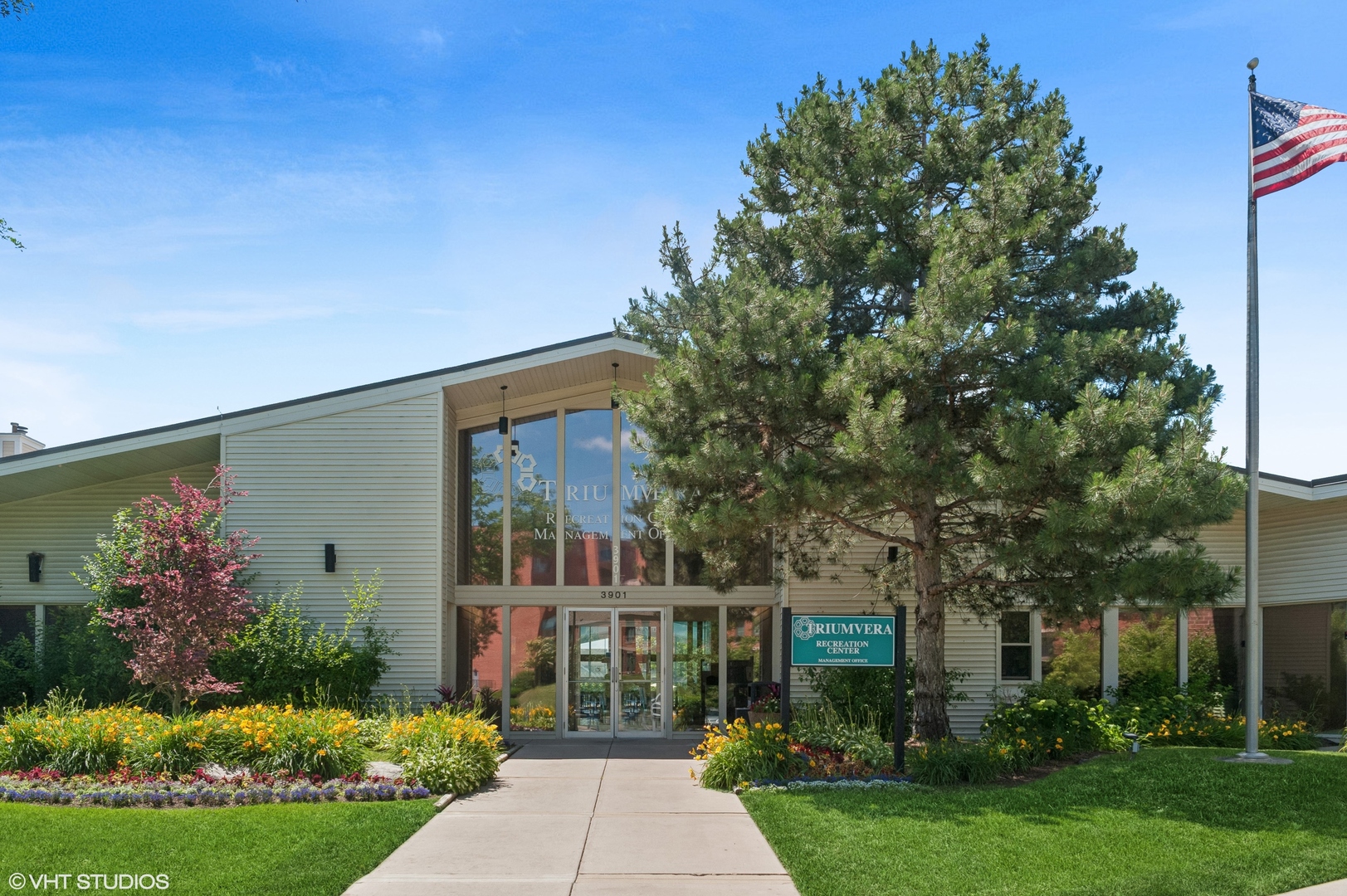 3700 Capri Court #510, Glenview, IL 60025