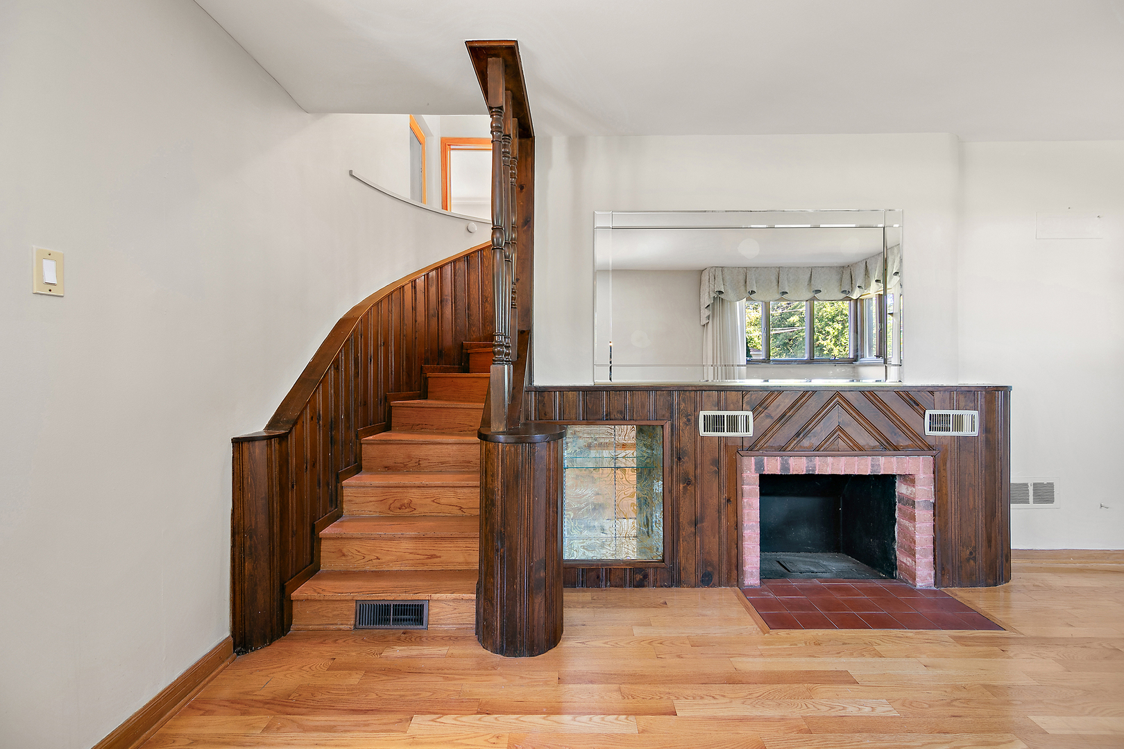 10510 W Fullerton Avenue, Melrose Park, IL 60164