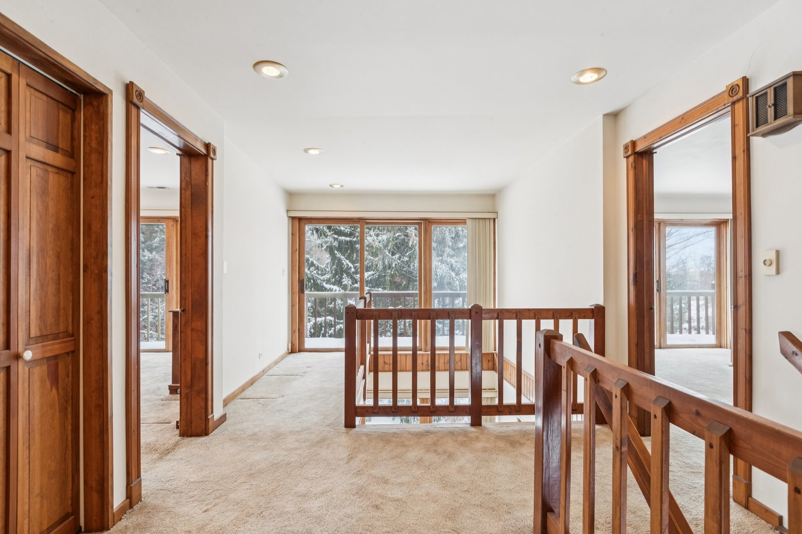 10N800 Muirhead Road, Elgin, IL 60124