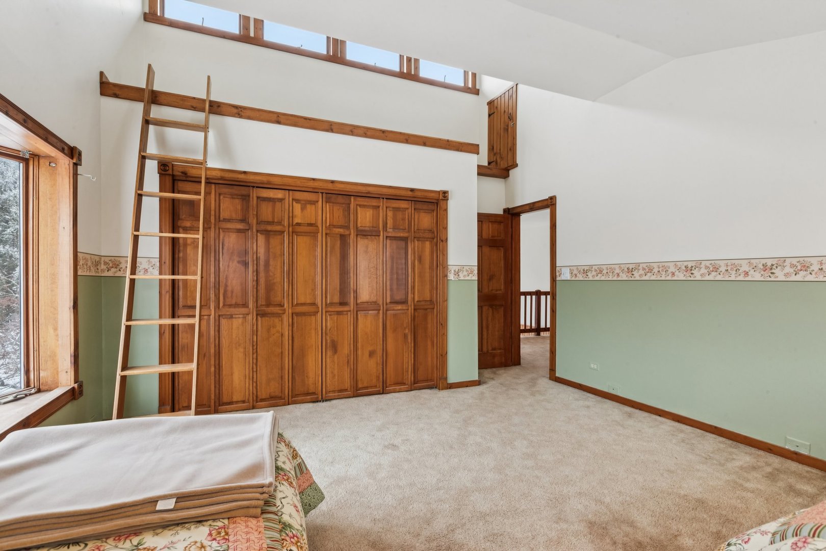 10N800 Muirhead Road, Elgin, IL 60124