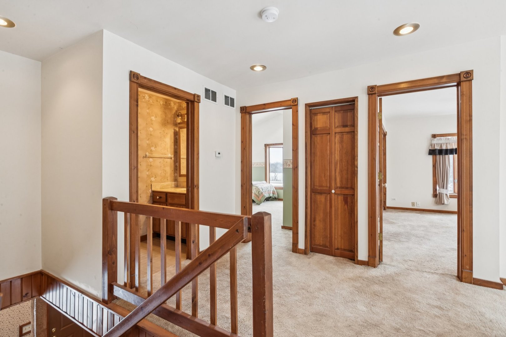 10N800 Muirhead Road, Elgin, IL 60124