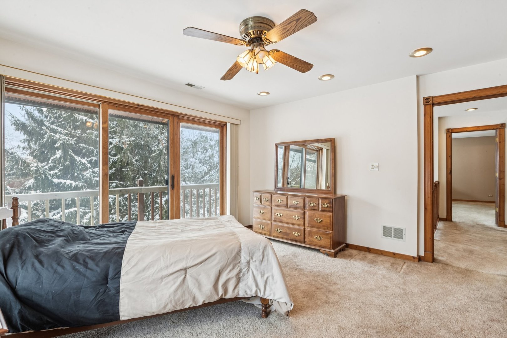 10N800 Muirhead Road, Elgin, IL 60124