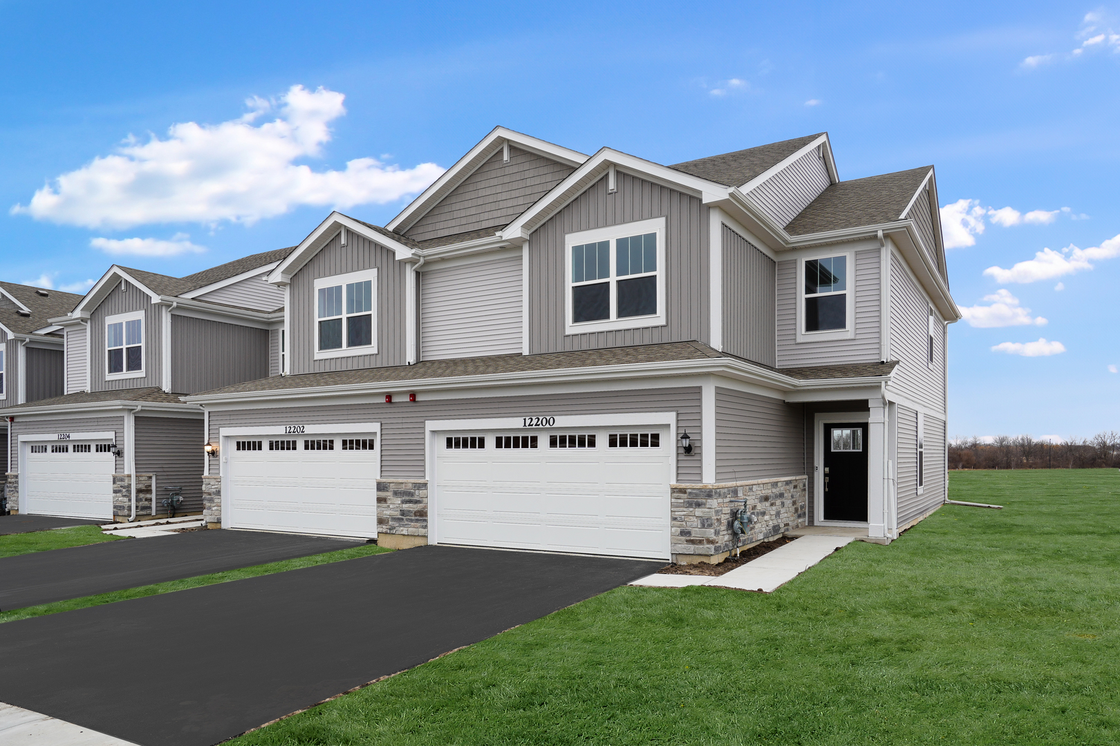 12200 Dodwell Street, Huntley, IL 60142