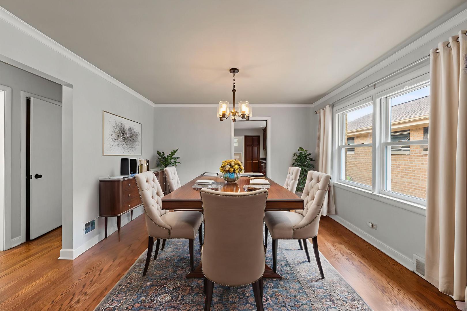 10023 S Fairfield Avenue, Chicago, IL 60655