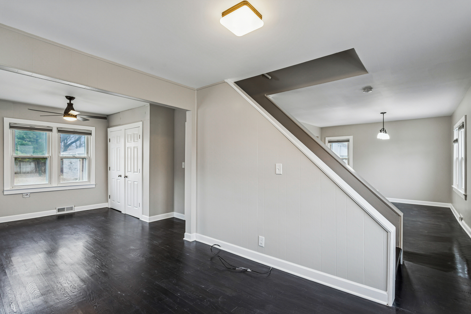 1625 Estes Avenue, Des Plaines, IL 60018