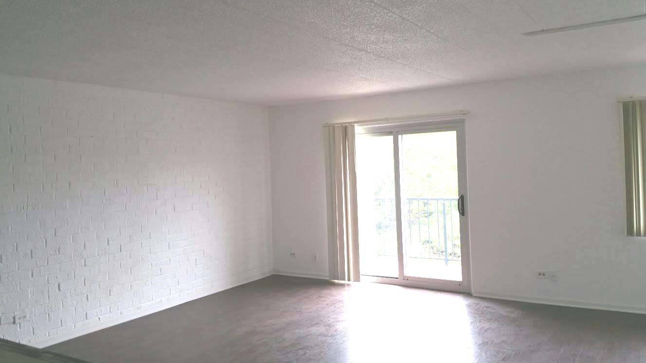 3220 Sanders Road #3B, Northbrook, IL 60062