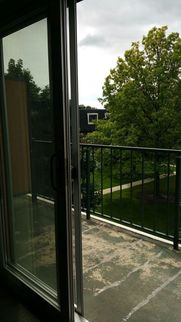 3220 Sanders Road #3B, Northbrook, IL 60062