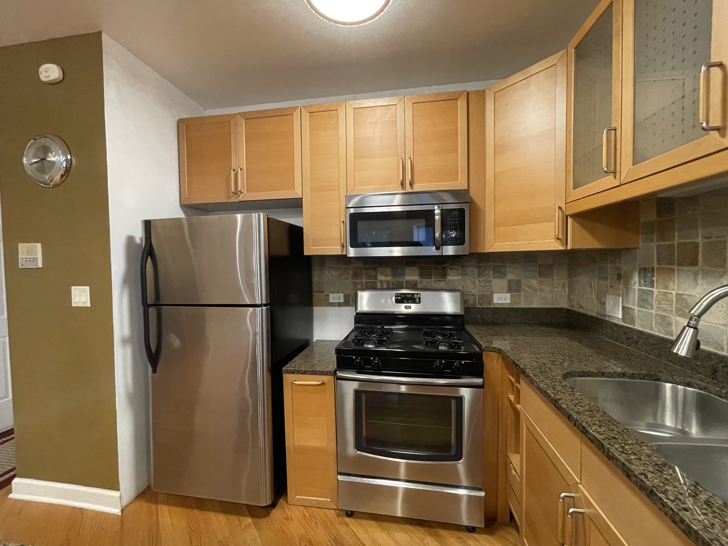 6938 S Dorchester Avenue #2, Chicago, IL 60637