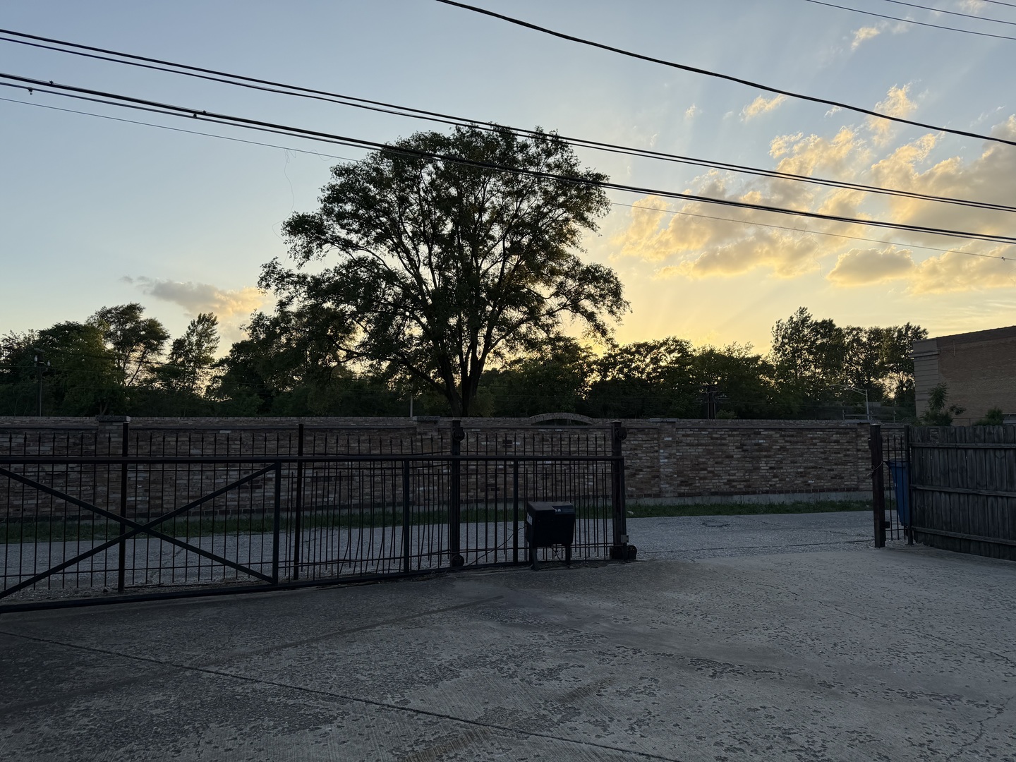 6938 S Dorchester Avenue #2, Chicago, IL 60637