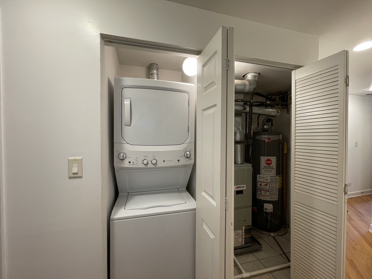 6938 S Dorchester Avenue #2, Chicago, IL 60637