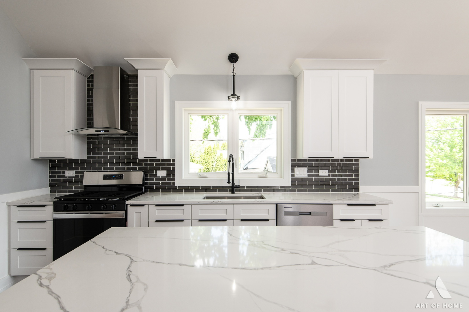 8650 Lockwood Avenue, Burbank, IL 60459